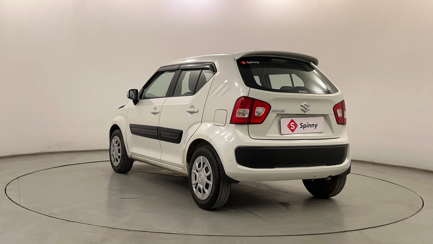 Used 2017 Maruti Suzuki Ignis Delta 1.2 MT Petrol Manual exterior LEFT REAR CORNER VIEW