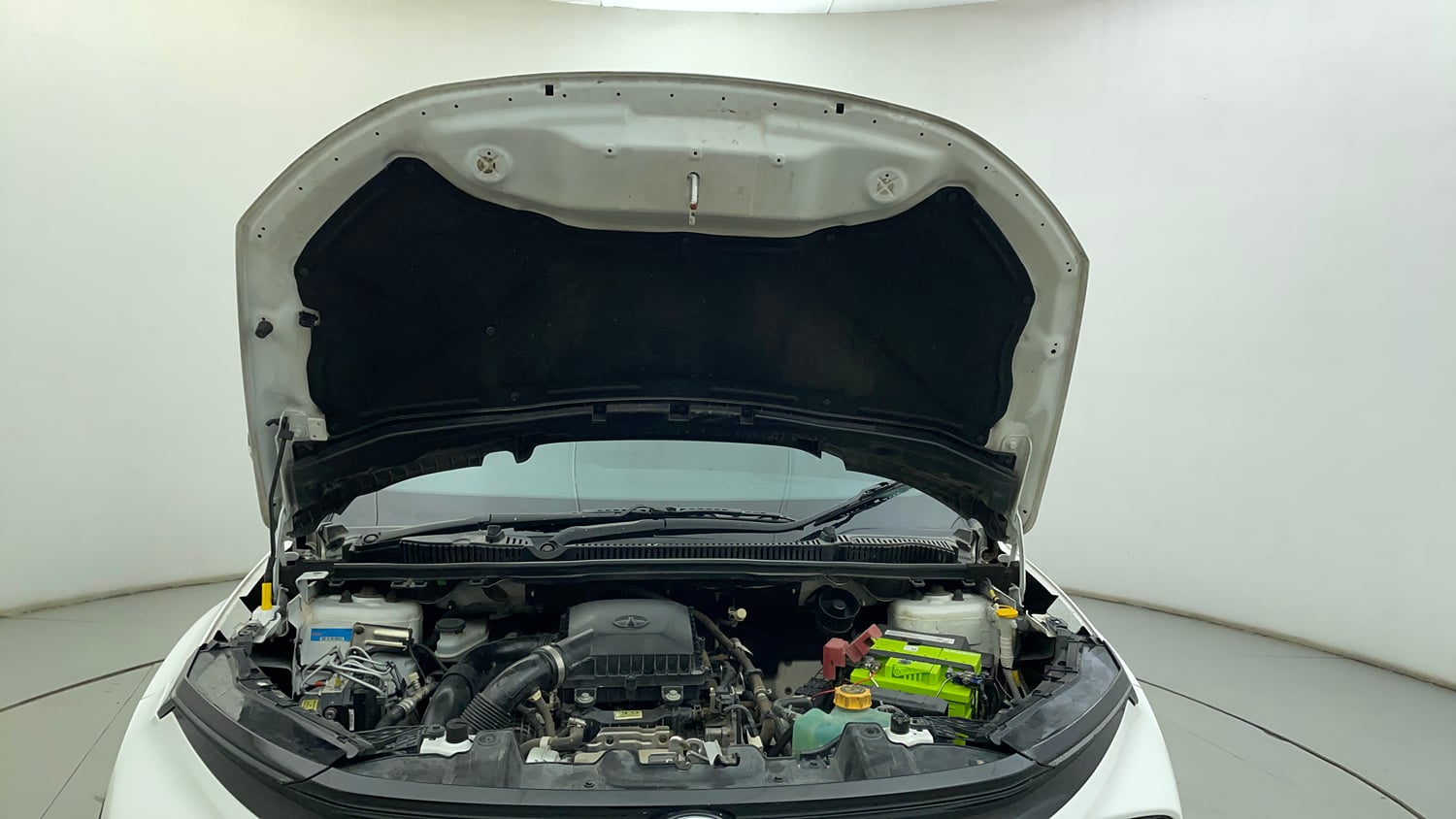 Used 2024 Tata Nexon Smart 1.2 Revotron Petrol 5MT Petrol Manual engine ENGINE & BONNET OPEN FRONT VIEW