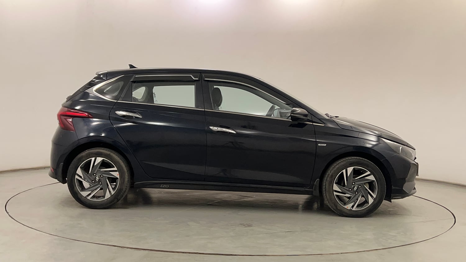 Used 2022 Hyundai New i20 Asta (O) 1.0 Turbo DCT Petrol Automatic exterior RIGHT SIDE VIEW