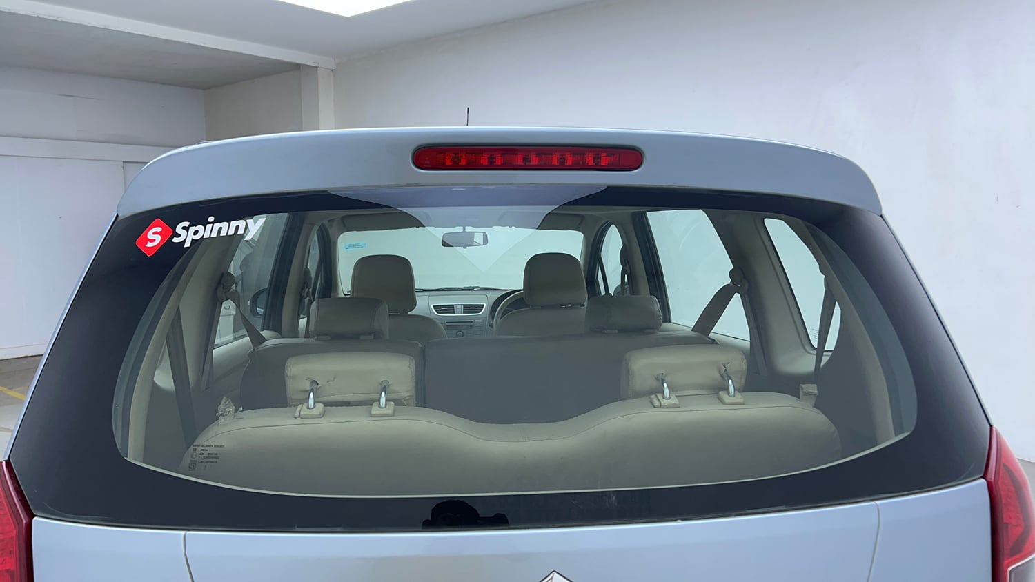 Used 2013 Maruti Suzuki Ertiga Vxi Petrol Manual exterior BACK WINDSHIELD VIEW