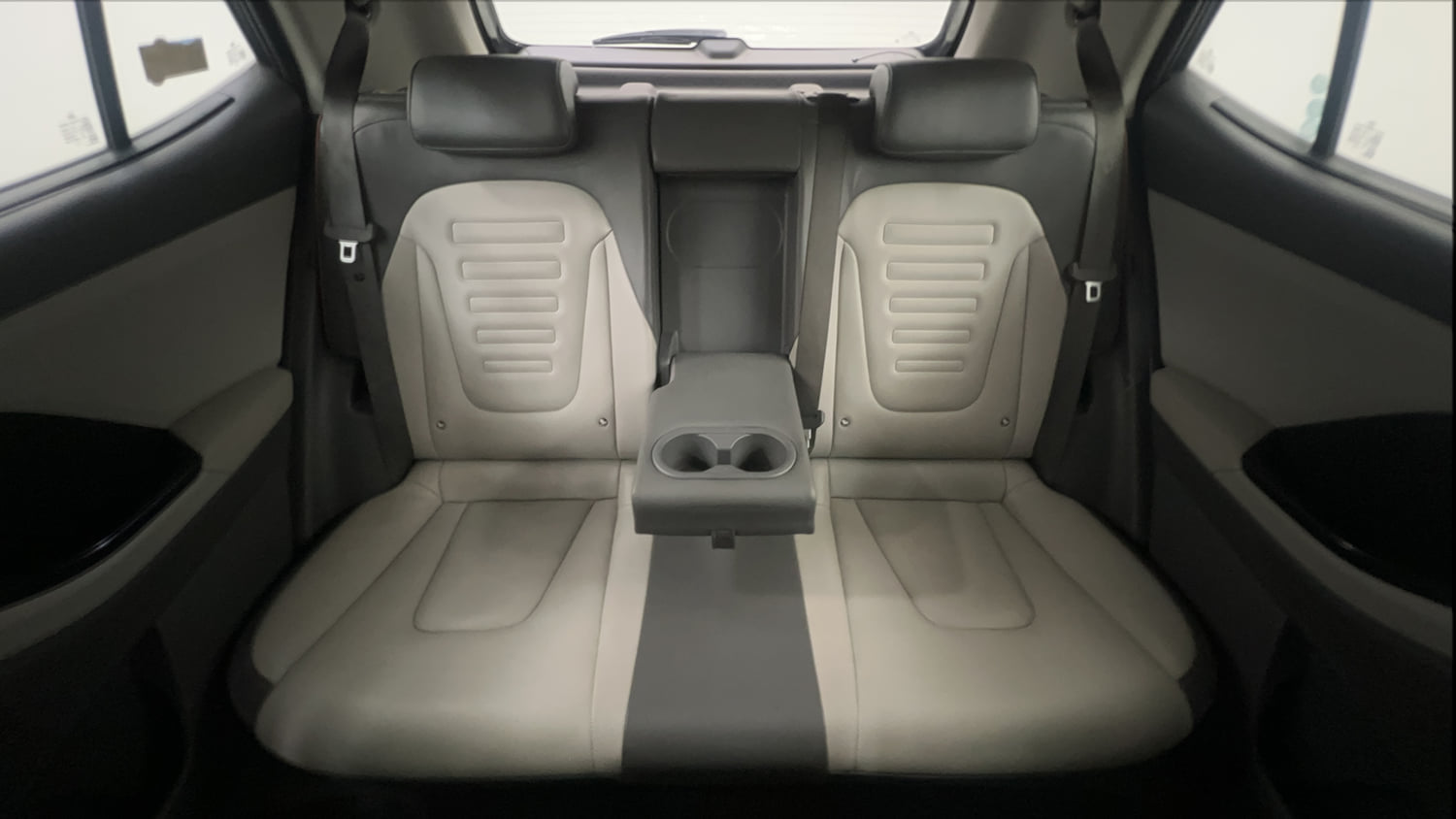Used 2024 Hyundai Creta 1.5 MPi Petrol IVT SX(O) Petrol Automatic interior REAR SEAT CONDITION VIEW