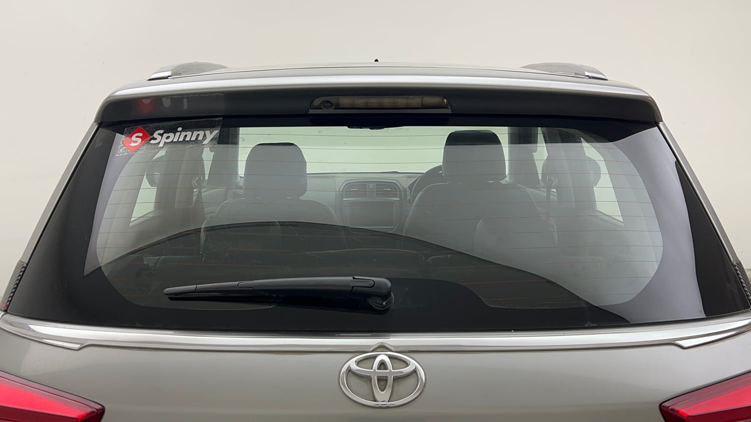 Used 2022 Toyota Urban Cruiser Premium Grade MT Petrol Manual exterior BACK WINDSHIELD VIEW
