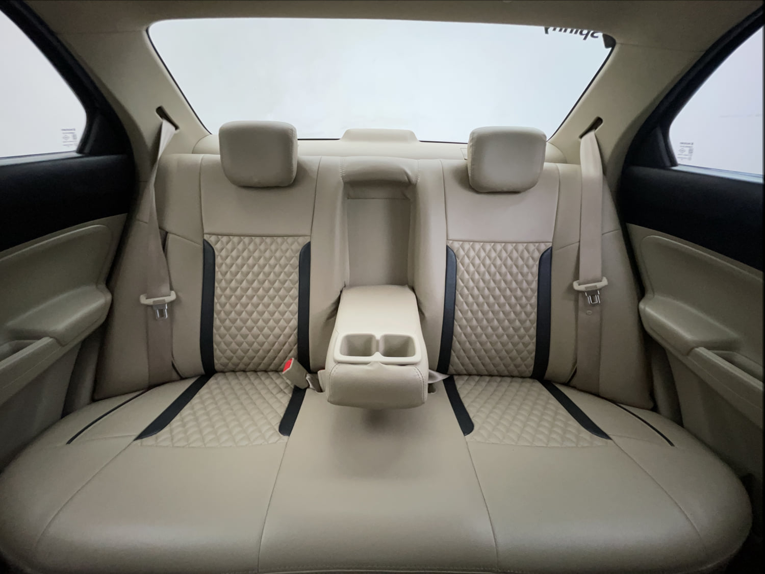 Used 2018 Maruti Suzuki Dzire VXi AMT Petrol Automatic interior REAR SEAT CONDITION VIEW