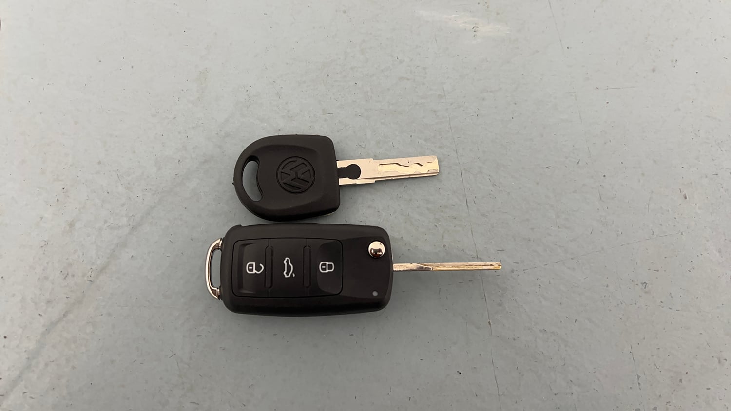Used 2019 Volkswagen Polo Highline Plus 1.0 (P) Petrol Manual extra CAR KEY VIEW