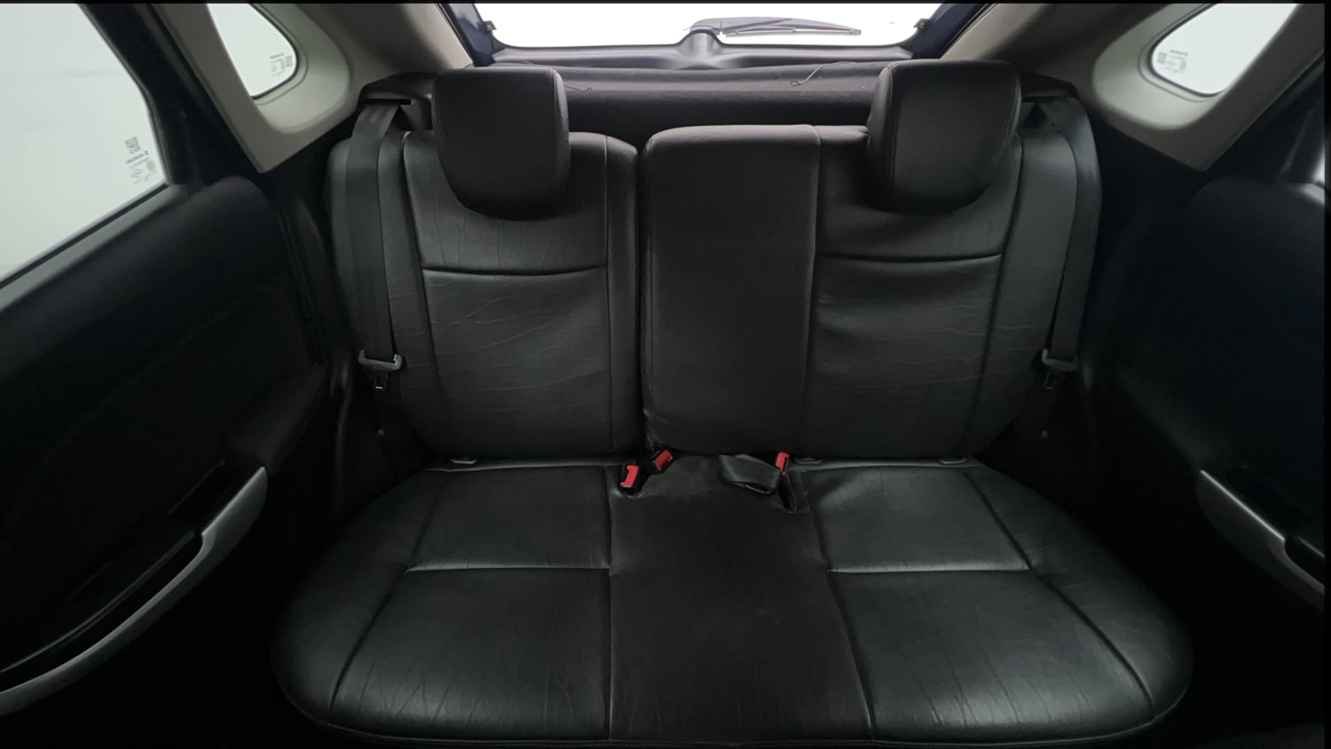 Used 2017 Maruti Suzuki Baleno Alpha 1.2 Petrol Manual interior REAR SEAT CONDITION VIEW