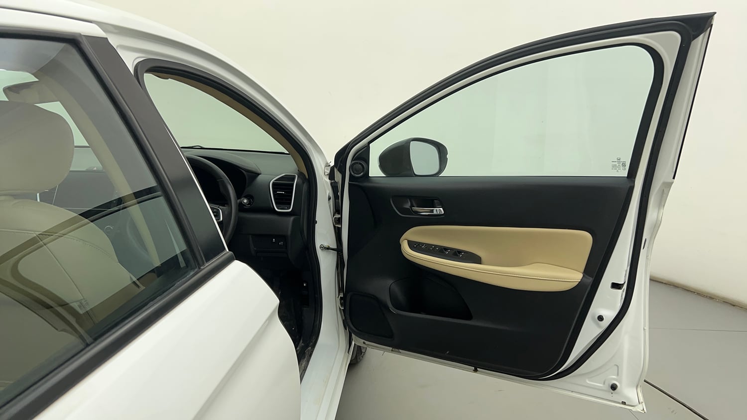 Used 2025 Honda City ZX Petrol CVT Petrol Automatic interior RIGHT FRONT DOOR OPEN VIEW
