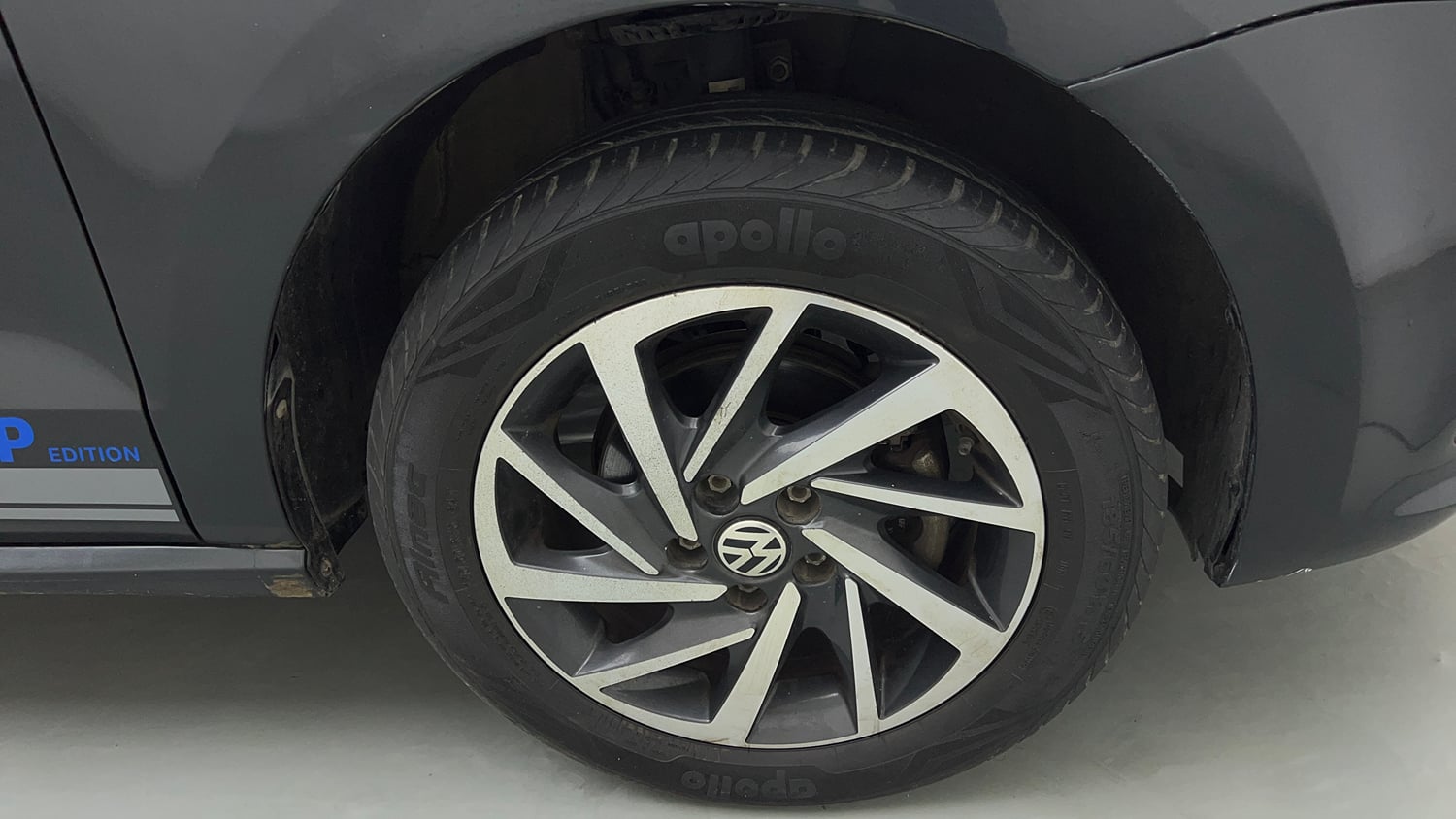 Used 2019 Volkswagen Polo CUP Edition Petrol Petrol Manual tyres RIGHT FRONT TYRE RIM VIEW