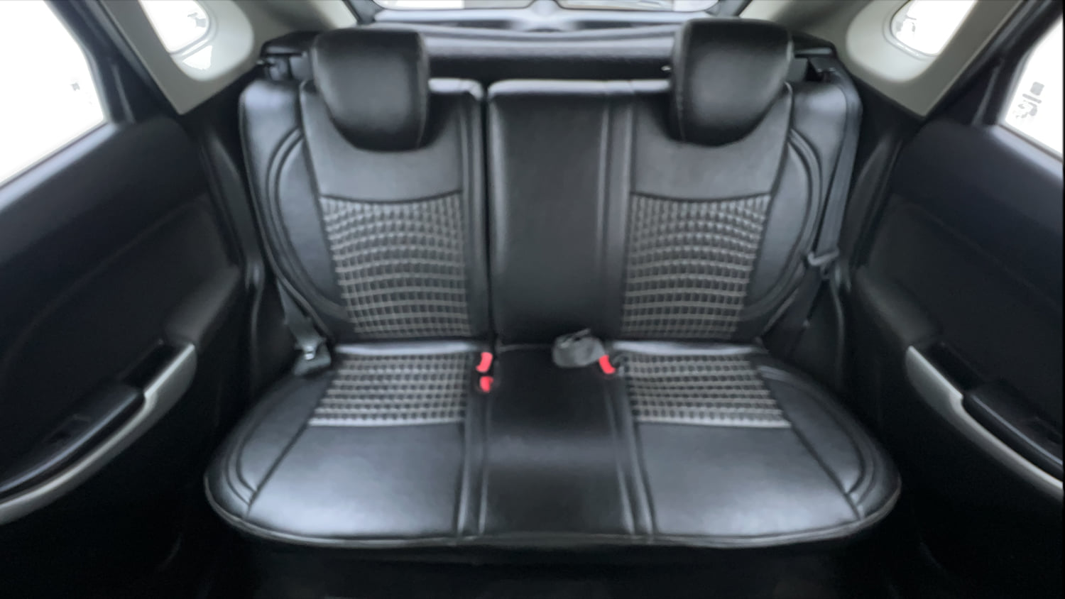 Used 2018 Maruti Suzuki Baleno Delta 1.2 AT Petrol Automatic interior REAR SEAT CONDITION VIEW