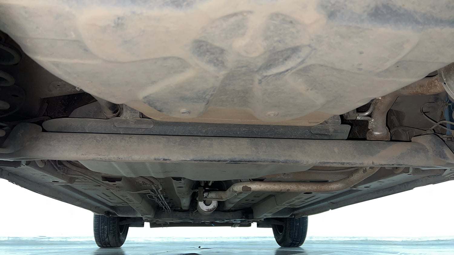 Used 2022 Tata Punch Pure MT Petrol Manual extra REAR UNDERBODY VIEW (TAKEN FROM REAR)