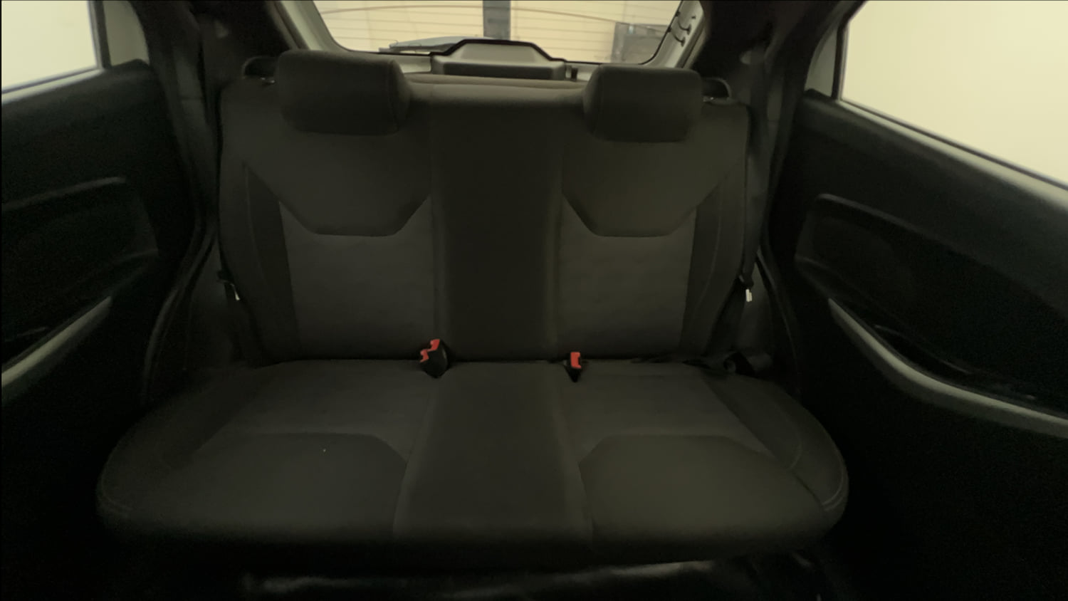 Used 2018 Ford Figo Titanium 1.2 Ti-VCT Petrol Manual interior REAR SEAT CONDITION VIEW
