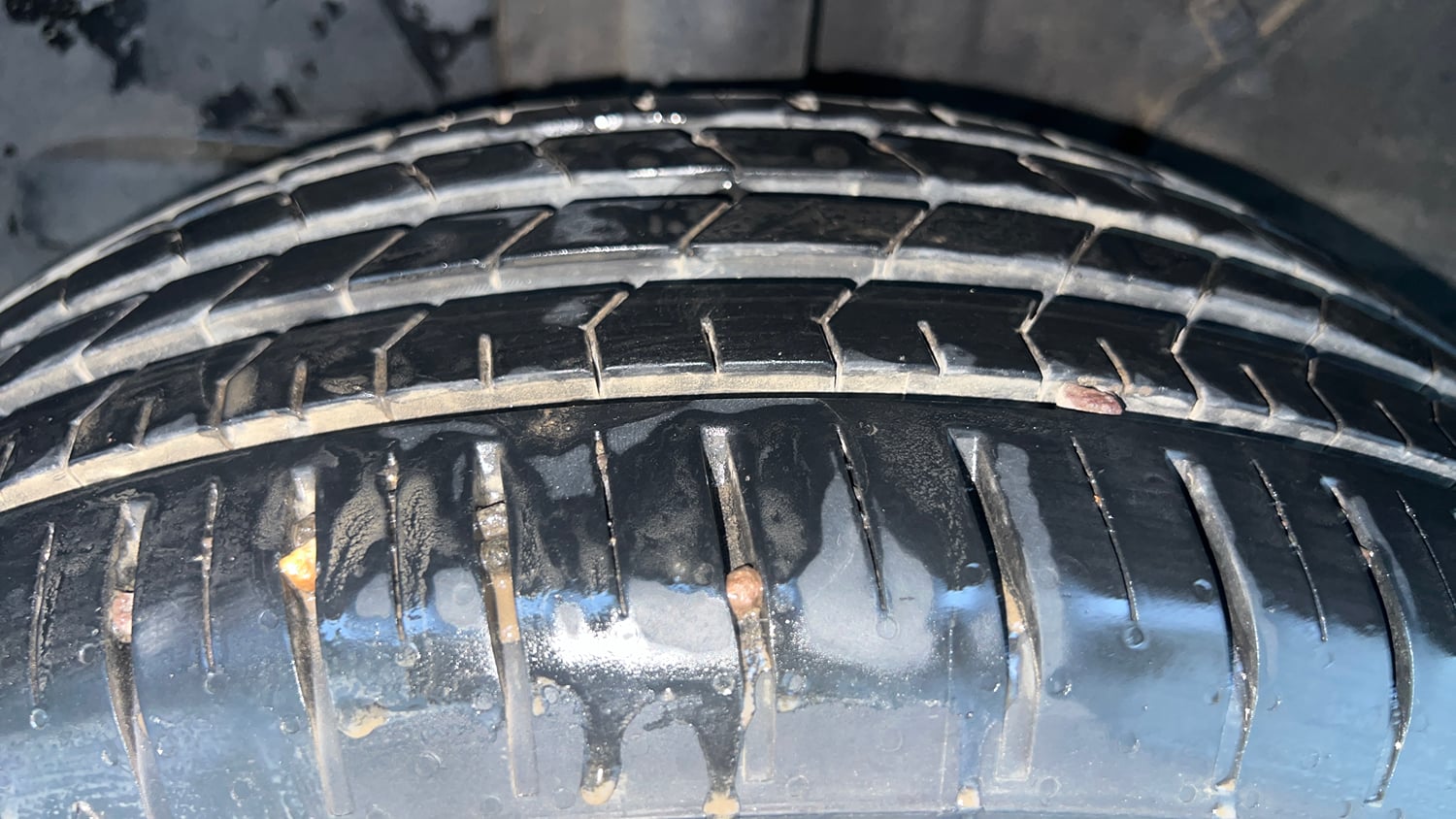 Used 2023 Tata Punch Creative AMT Petrol Automatic tyres RIGHT REAR TYRE TREAD VIEW
