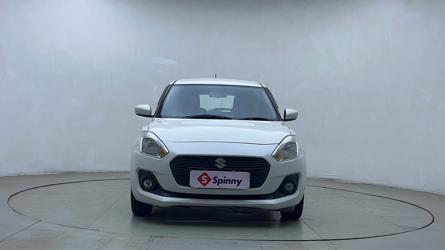 Used 2018 Maruti Suzuki Swift ZXi AMT Petrol Automatic exterior FRONT VIEW