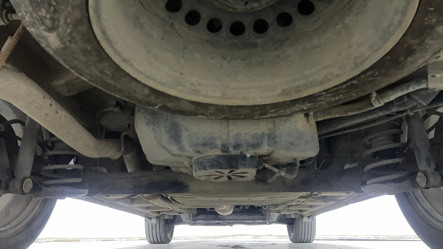 Used 2023 MG Motors Hector Sharp 2.0 Diesel Turbo MT Diesel Manual extra REAR UNDERBODY VIEW (TAKEN FROM REAR)