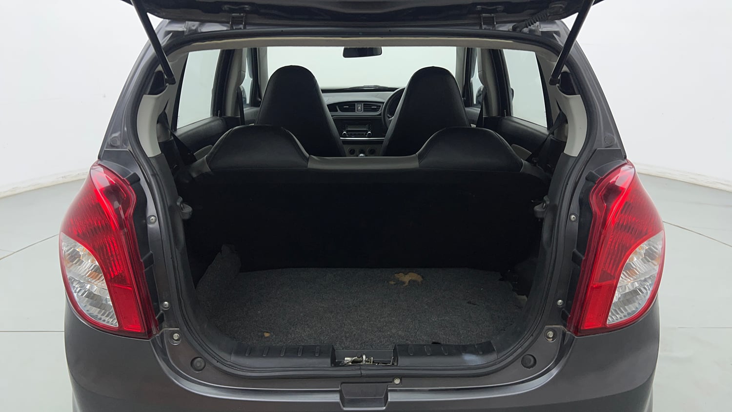 Used 2021 Maruti Suzuki Alto 800 VXi Petrol Manual interior DICKY INSIDE VIEW