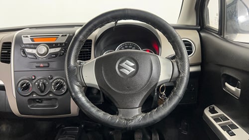 Used 2013 Maruti Suzuki Wagon R VXI Petrol Manual interior STEERING VIEW