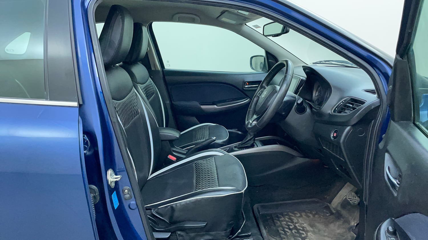 Used 2019 Maruti Suzuki Baleno Alpha Automatic Petrol Automatic interior RIGHT SIDE FRONT DOOR CABIN VIEW