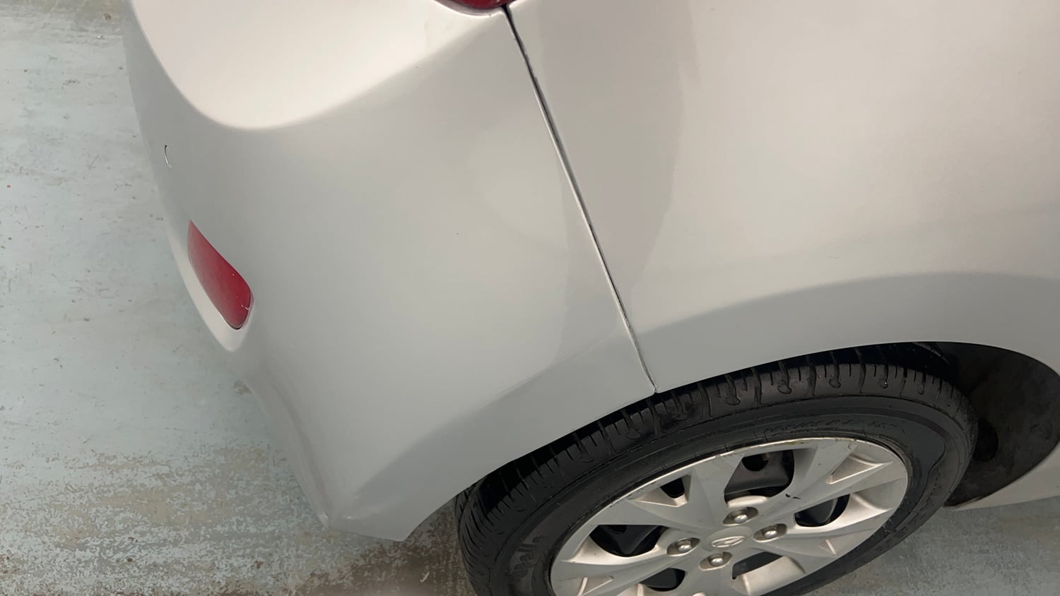 Used 2016 Hyundai Grand i10 Sportz 1.2 Kappa VTVT Petrol Manual dents MINOR SCRATCH