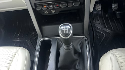 Used 2024 Mahindra Thar Roxx MX5 Diesel MT 2WD Diesel Manual interior GEAR  KNOB VIEW