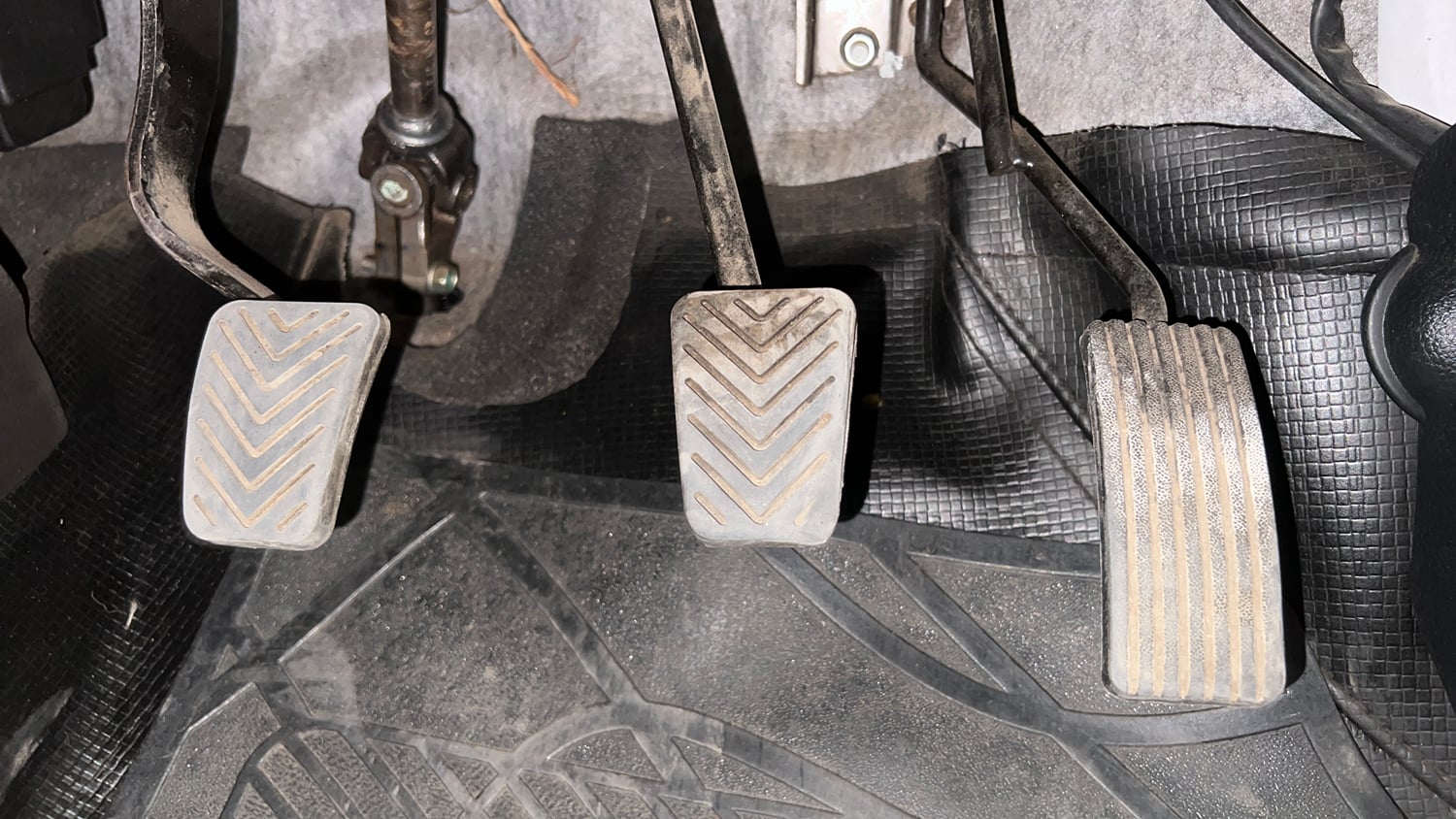 Used 2016 Hyundai Eon D-Lite + Petrol Manual interior PEDALS VIEW