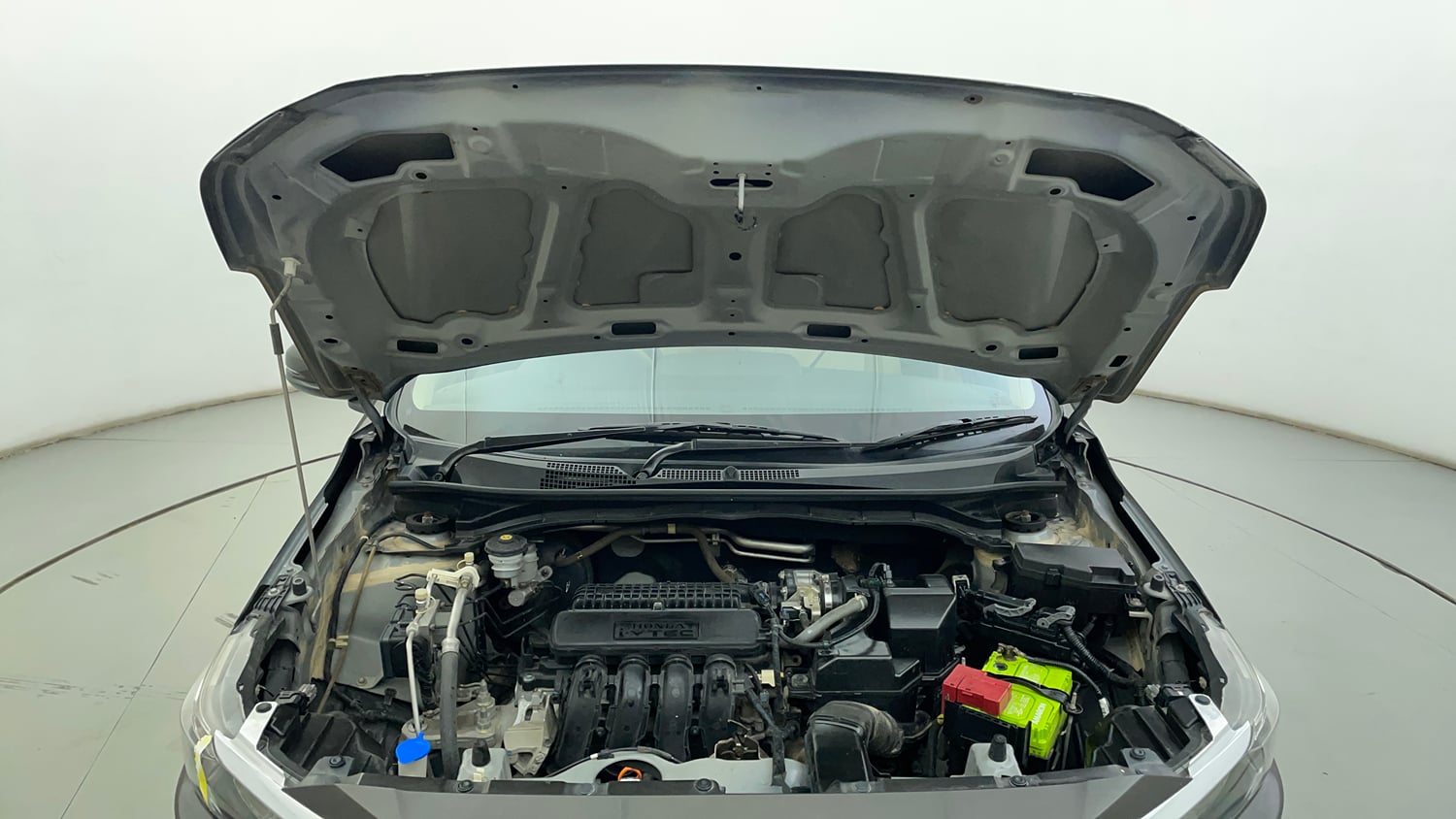 Used 2019 Honda Amaze 1.2 V CVT Petrol Petrol Automatic engine ENGINE & BONNET OPEN FRONT VIEW