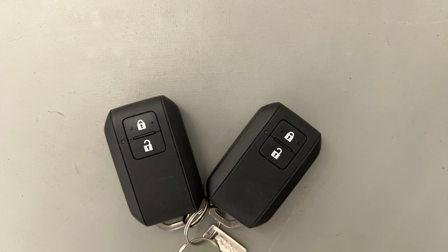 Used 2021 Maruti Suzuki Baleno Zeta Petrol Manual extra CAR KEY VIEW