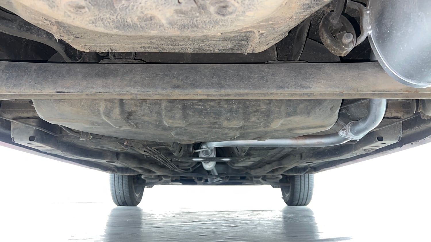Used 2021 Tata Tiago XZ Plus Petrol Manual extra REAR UNDERBODY VIEW (TAKEN FROM REAR)