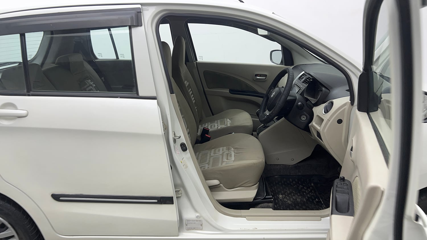 Used 2018 Maruti Suzuki Celerio ZXi (O) AMT Petrol Automatic interior RIGHT SIDE FRONT DOOR CABIN VIEW