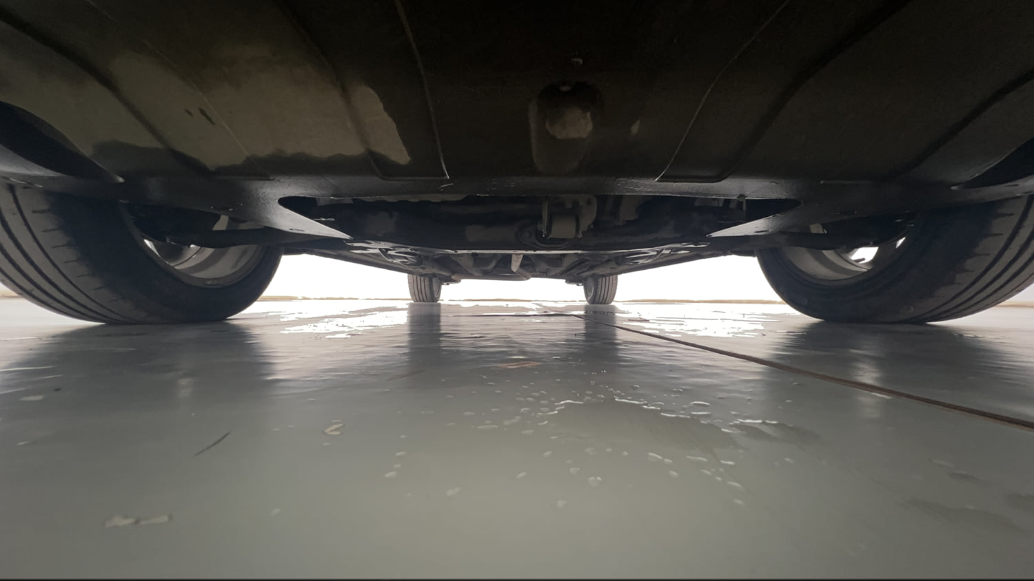 Used 2017 Hyundai Elite i20 Asta 1.2 (O) Petrol Manual extra FRONT LEFT UNDERBODY VIEW