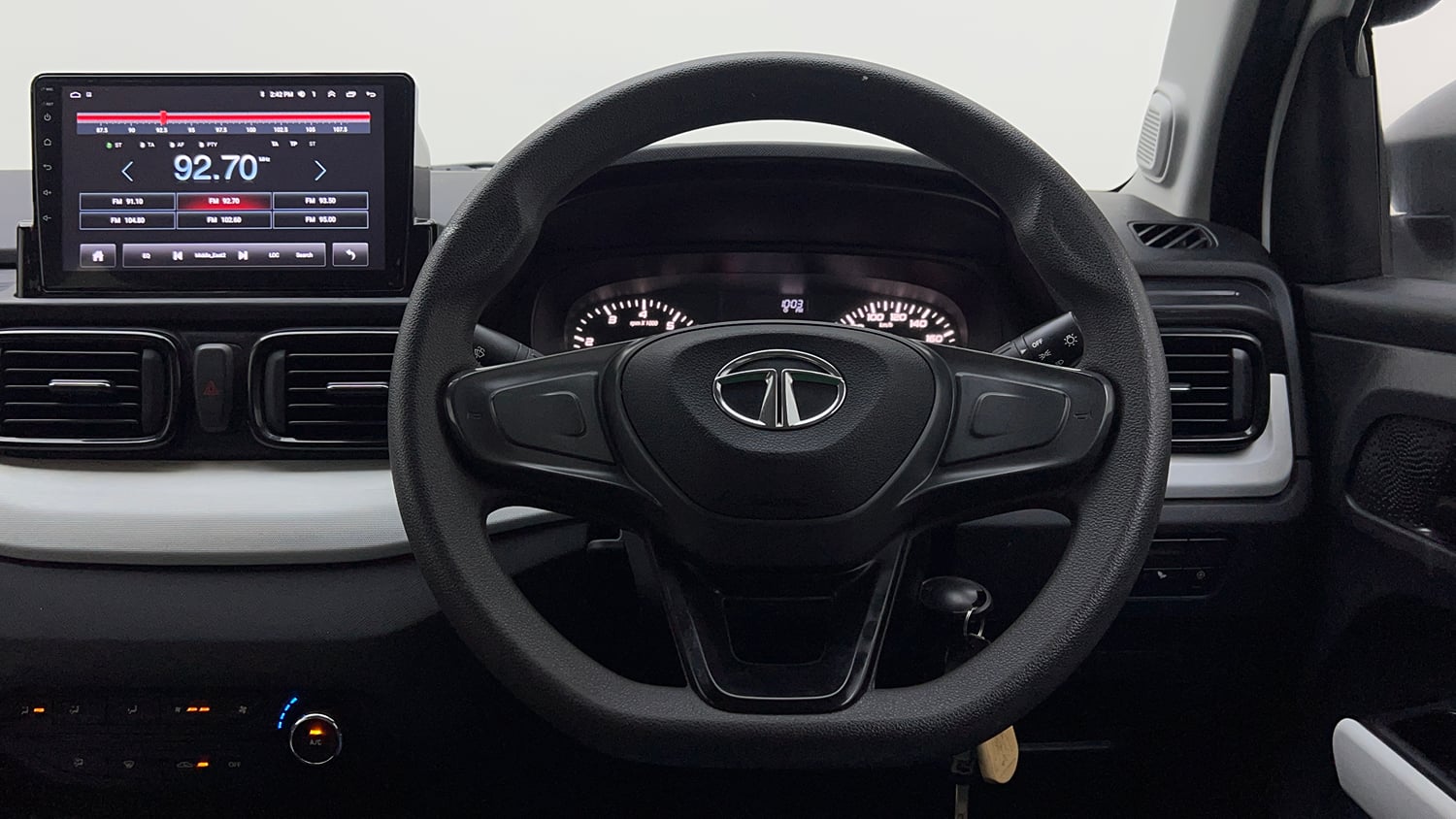 Used 2023 Tata Punch Pure MT Petrol Manual interior STEERING VIEW