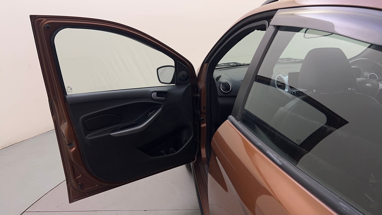 Used 2019 Ford Freestyle Trend Plus 1.2 Ti-VCT Petrol Manual interior LEFT FRONT DOOR OPEN VIEW