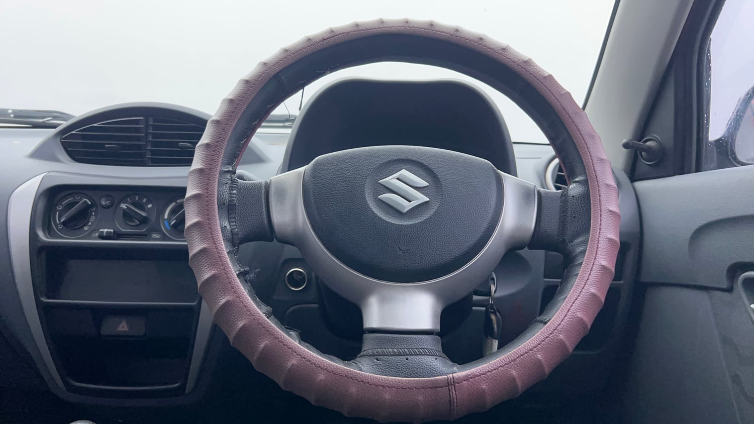 Used 2016 Maruti Suzuki Alto 800 Lxi Petrol Manual interior STEERING VIEW