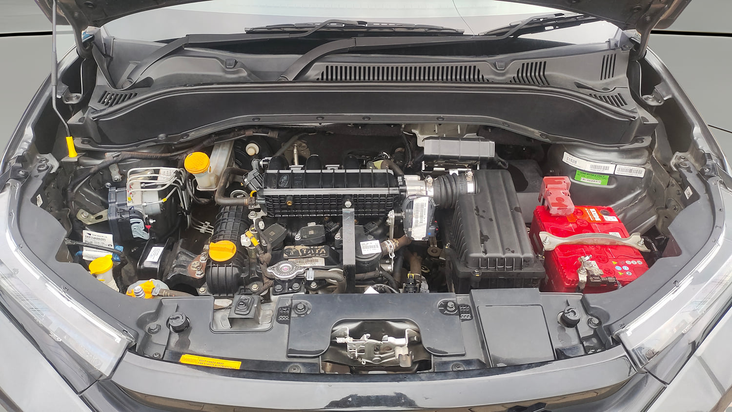 Used 2023 Tata Punch Pure MT Petrol Manual engine ENGINE & BONNET OPEN FRONT VIEW
