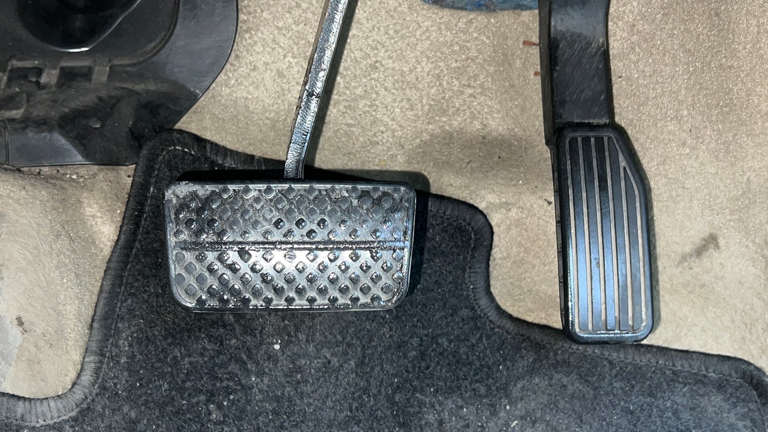 Used 2015 Honda City VX CVT Petrol Automatic interior PEDALS VIEW