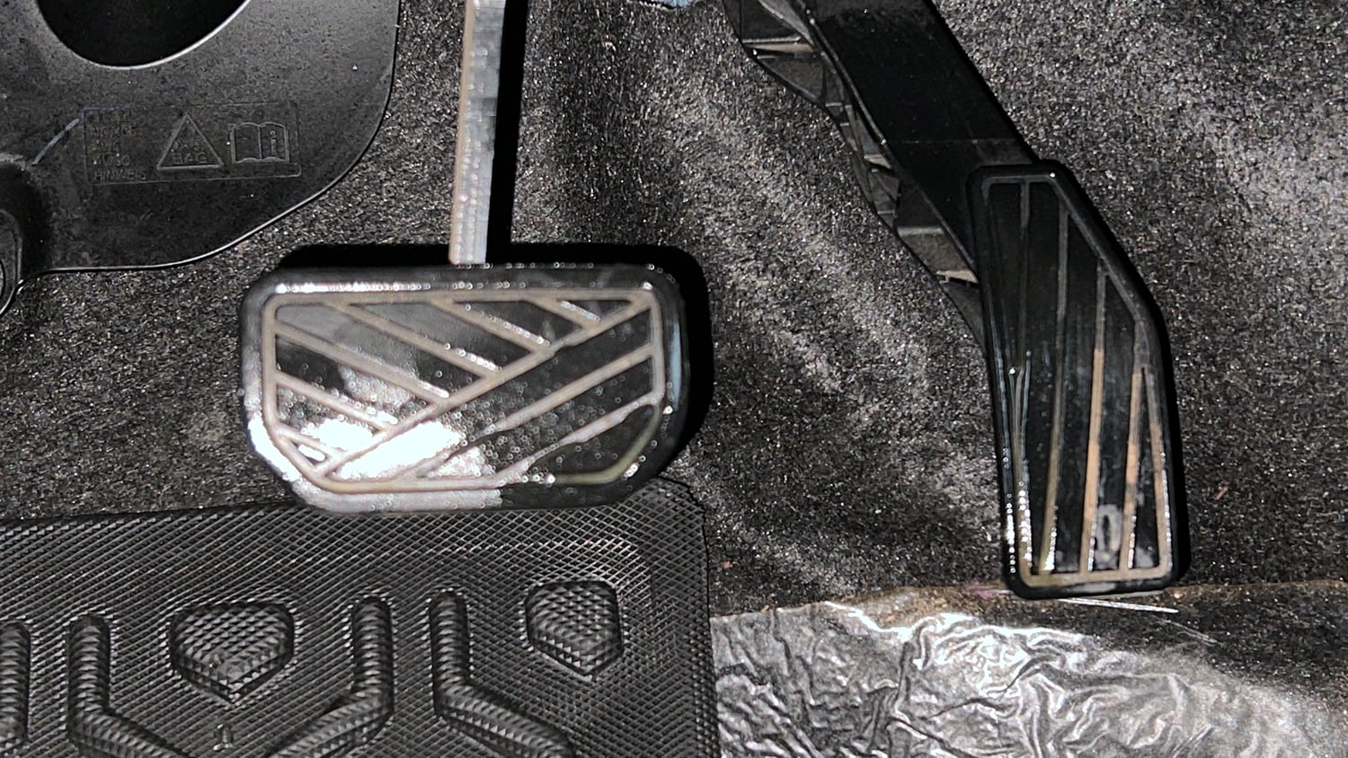 Used 2023 Maruti Suzuki Alto K10 VXi Plus AGS Petrol Automatic interior PEDALS VIEW