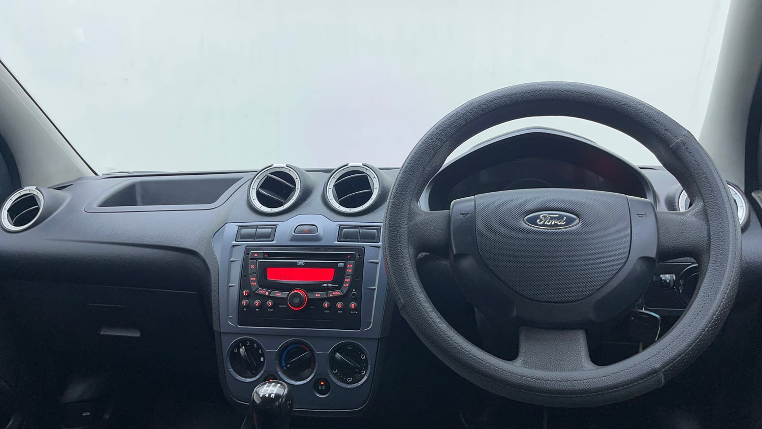 Used 2014 Ford Figo Duratorq Diesel EXI 1.4 Diesel Manual interior DASHBOARD VIEW