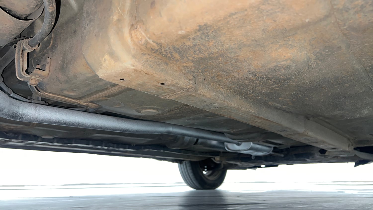 Used 2013 Hyundai Grand i10 Asta 1.2 Kappa VTVT Petrol Manual extra REAR RIGHT UNDERBODY VIEW