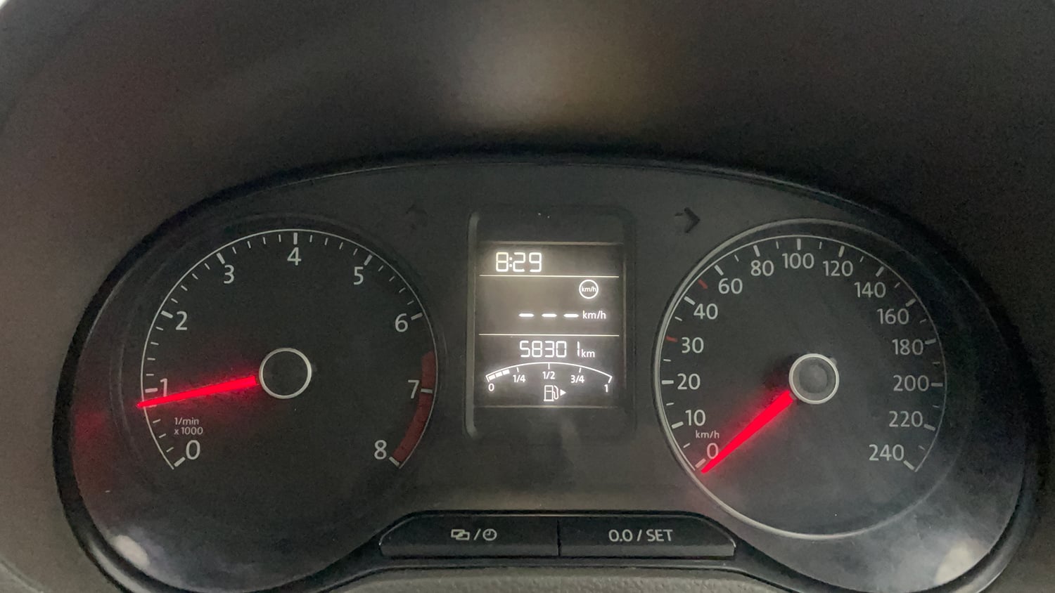 Used 2015 Volkswagen Vento Highline Petrol Petrol Manual interior CLUSTERMETER VIEW