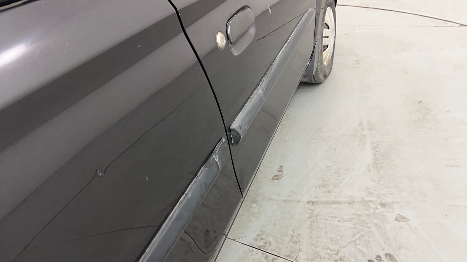 Used 2014 Maruti Suzuki Alto 800 Lxi Petrol Manual dents MINOR DENT