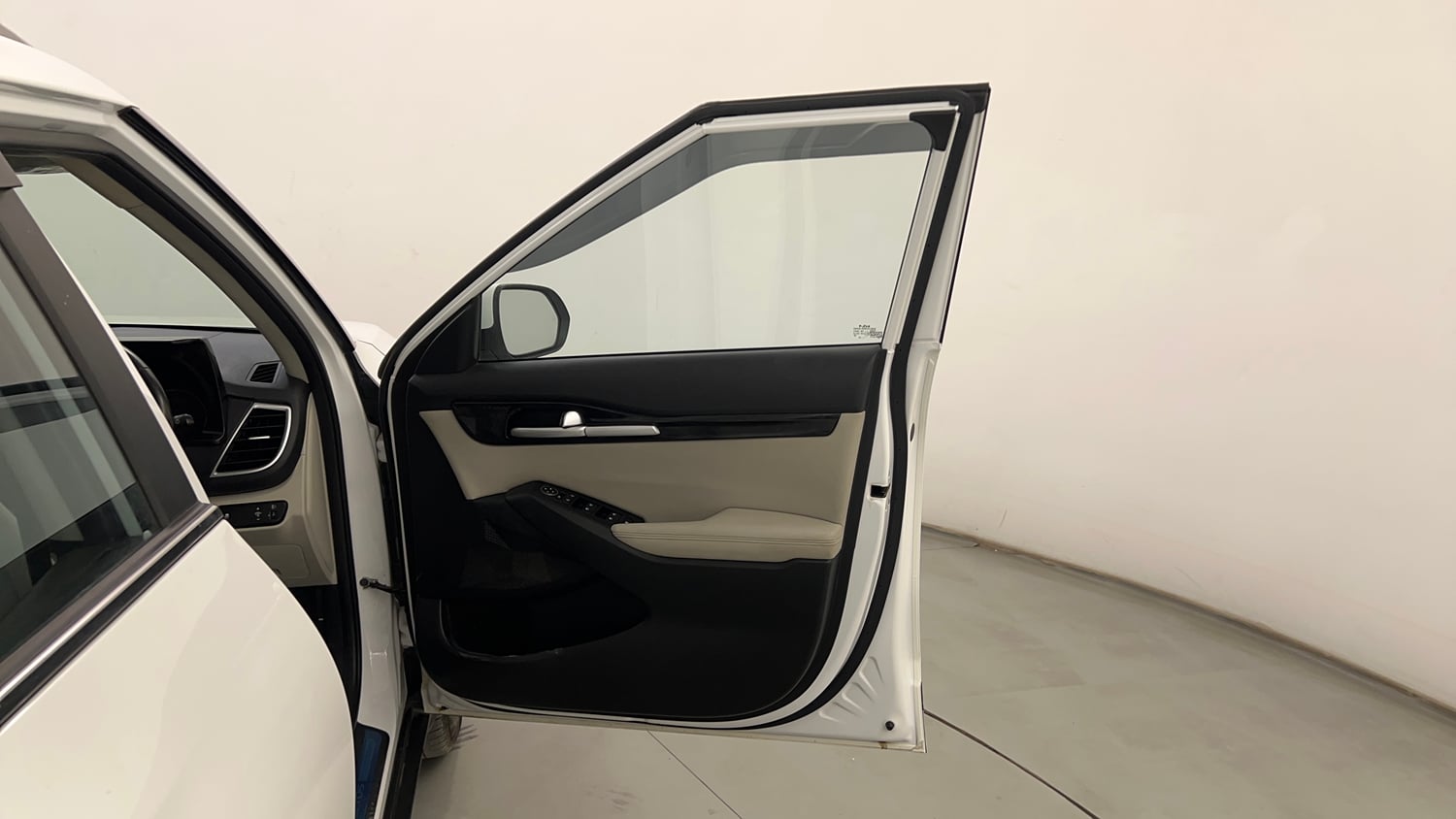 Used 2022 kia Seltos HTX 1.5 IVT Petrol Automatic interior RIGHT FRONT DOOR OPEN VIEW