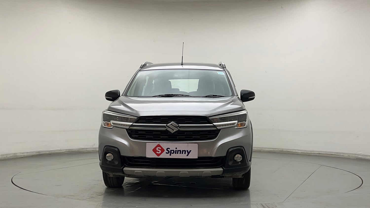 Used 2019 Maruti Suzuki XL6 Alpha AT Petrol Petrol Automatic exterior FRONT VIEW