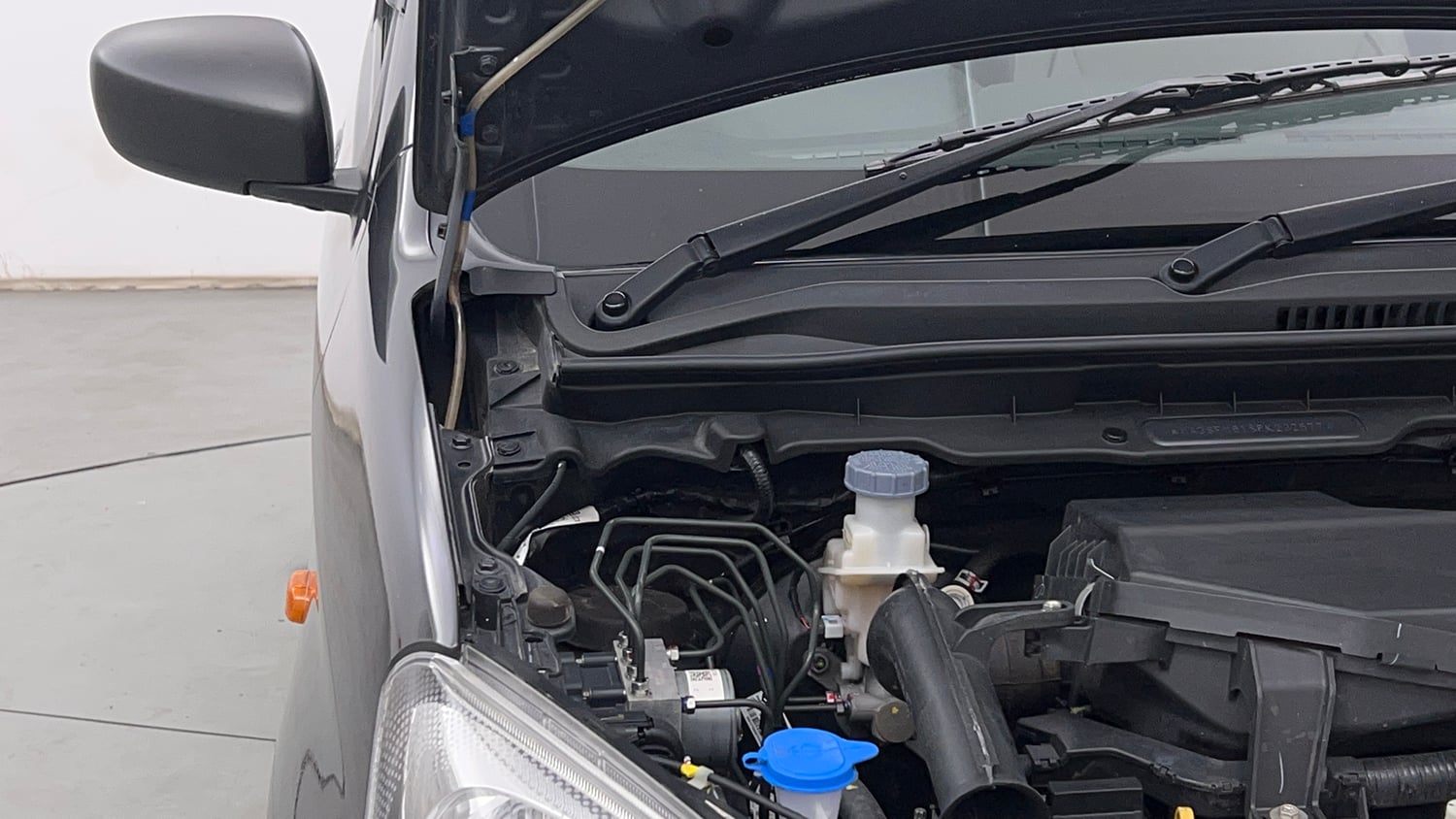 Used 2023 Maruti Suzuki Alto K10 VXi Plus AGS Petrol Automatic engine ENGINE RIGHT SIDE HINGE & APRON VIEW