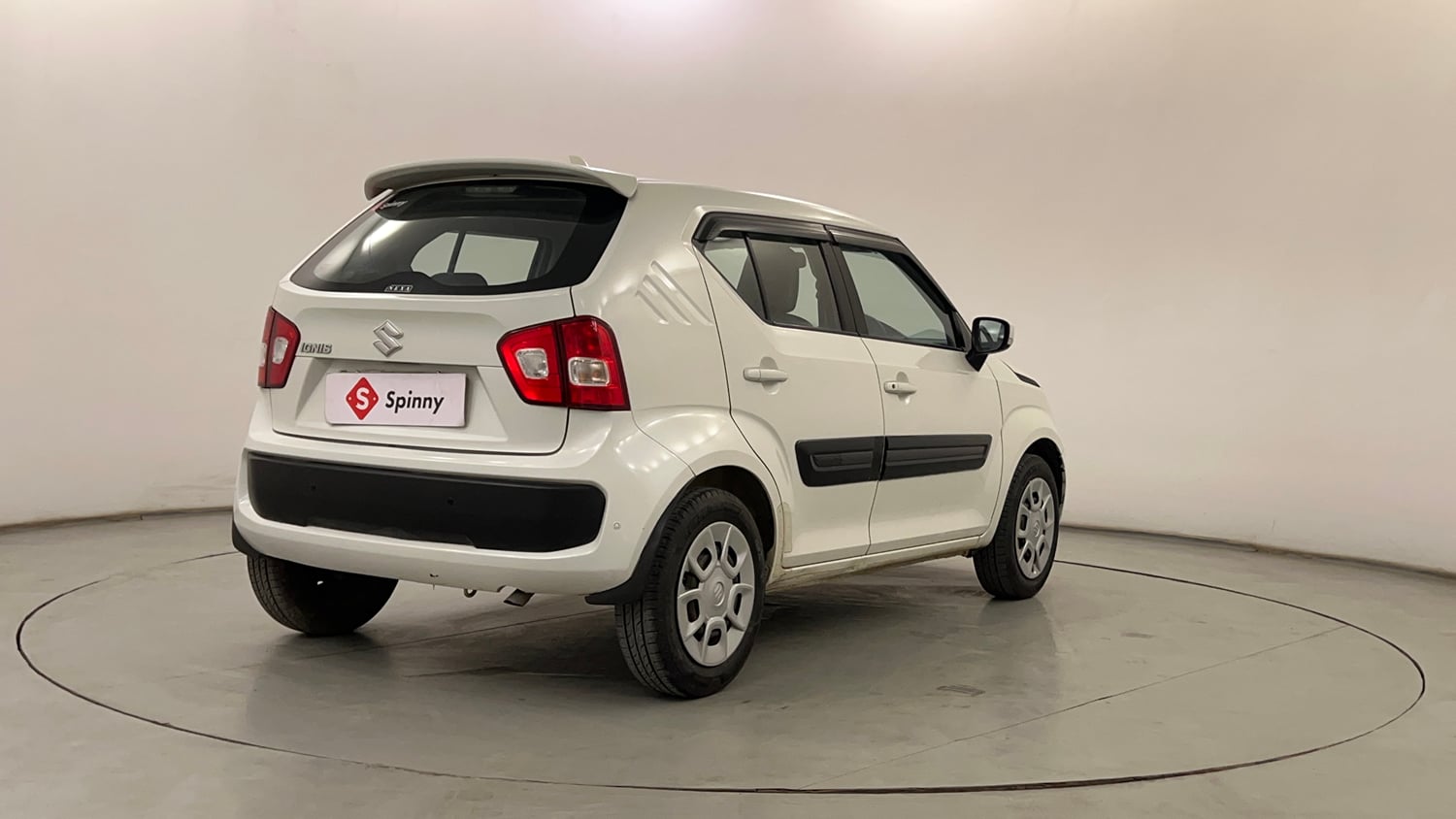 Used 2017 Maruti Suzuki Ignis Delta 1.2 MT Petrol Manual exterior RIGHT REAR CORNER VIEW