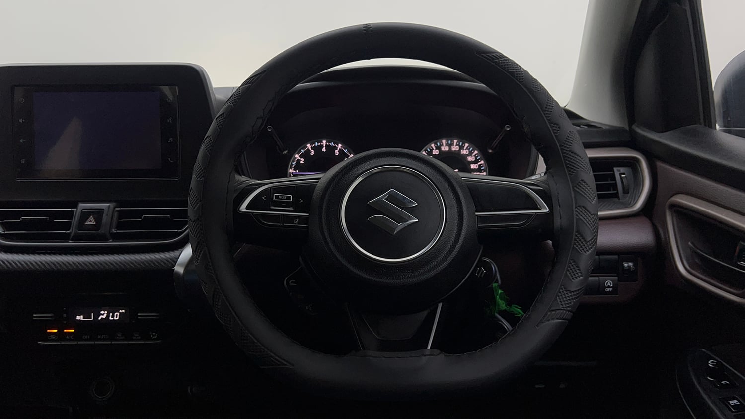 Used 2023 Maruti Suzuki Fronx Delta Plus 1.2L MT Petrol Manual interior STEERING VIEW