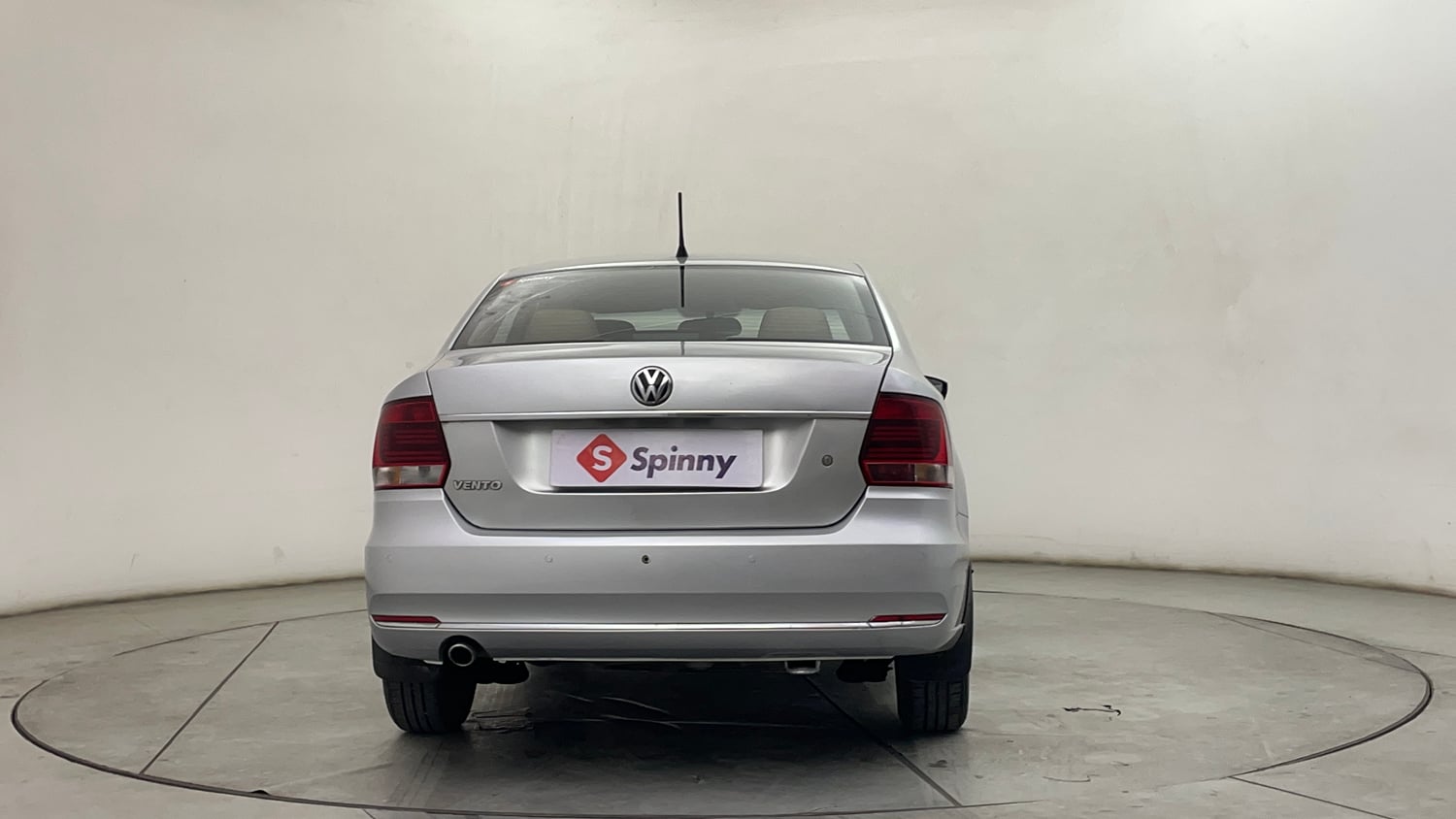 Used 2015 Volkswagen Vento Highline Petrol Petrol Manual exterior BACK VIEW