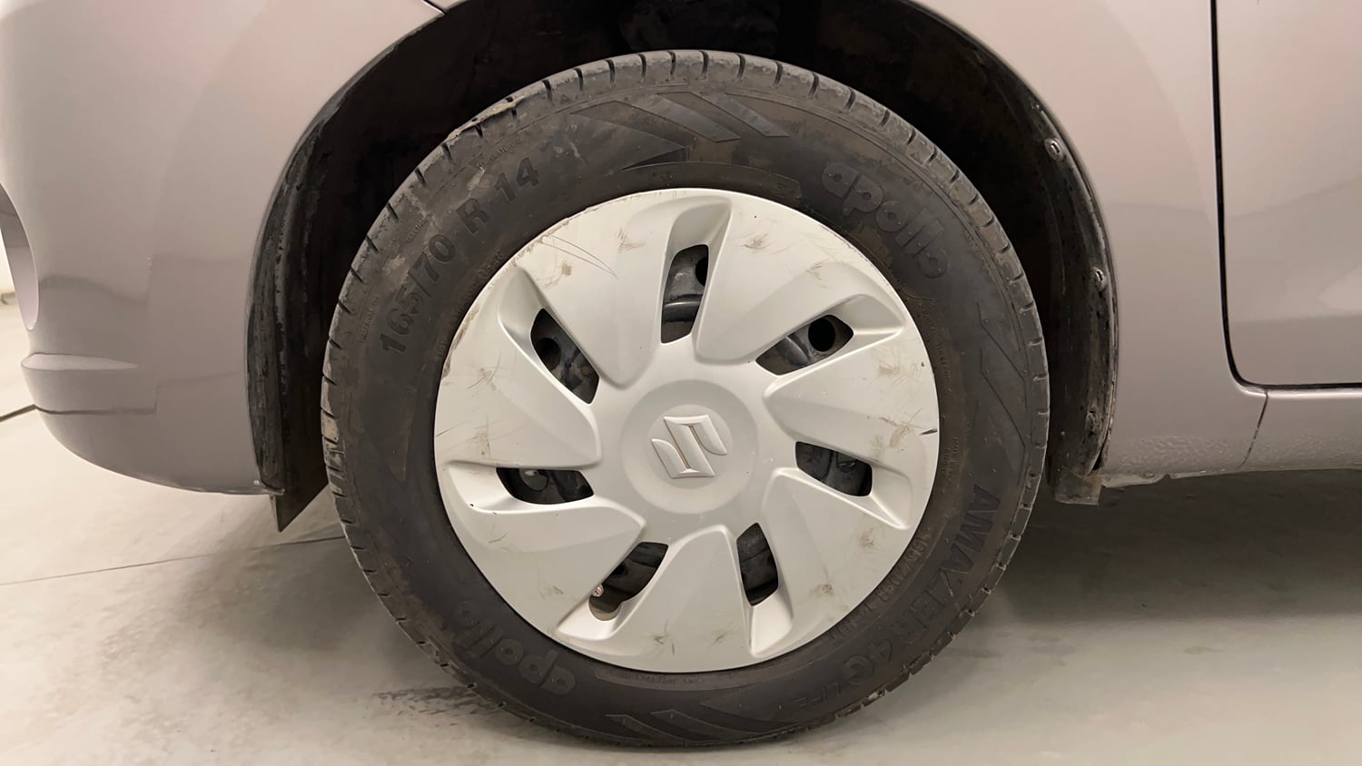 Used 2016 Maruti Suzuki Celerio VXi AMT Petrol Automatic tyres LEFT FRONT TYRE RIM VIEW