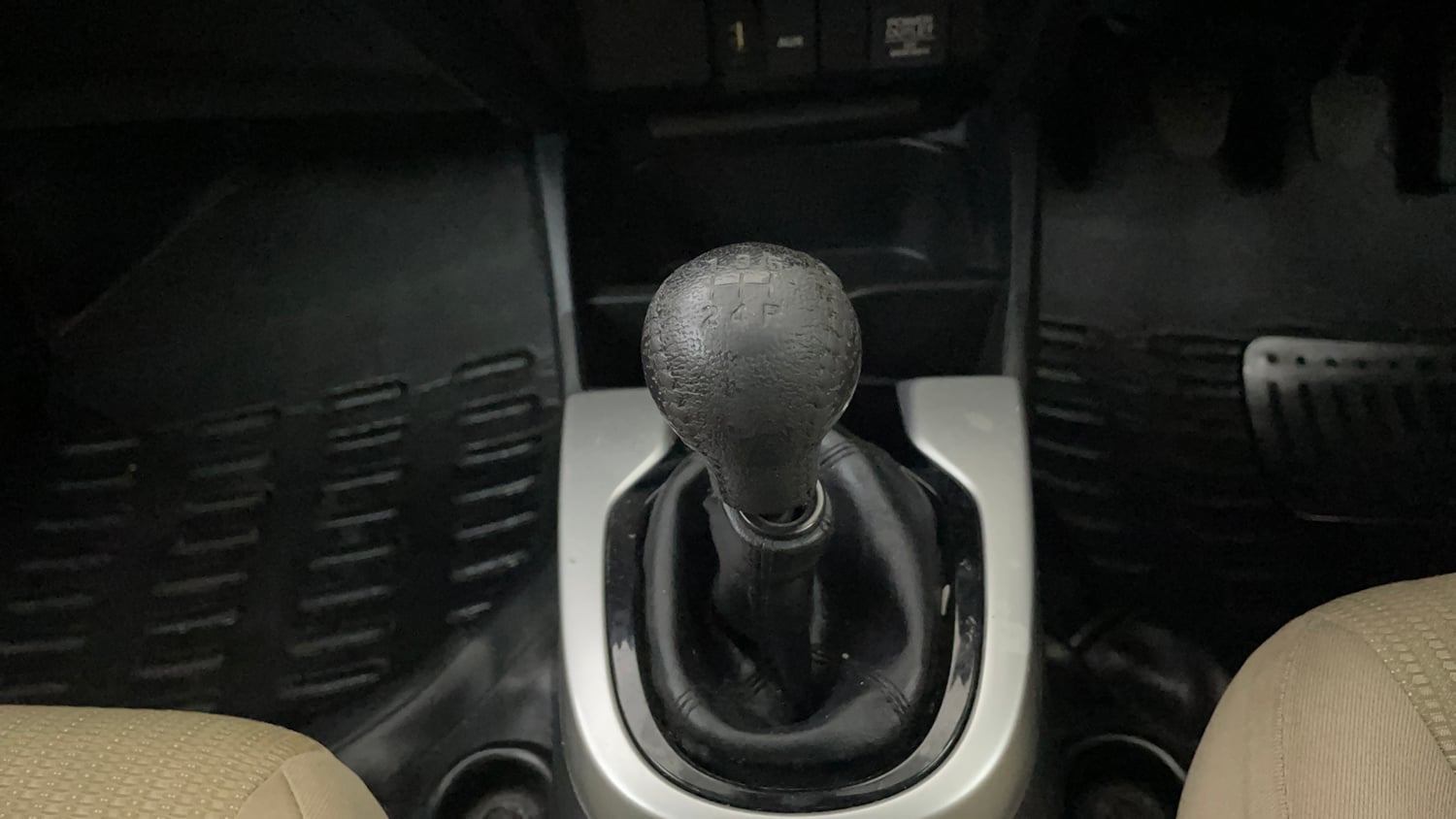 Used 2016 Honda Jazz V Petrol Petrol Manual interior GEAR  KNOB VIEW