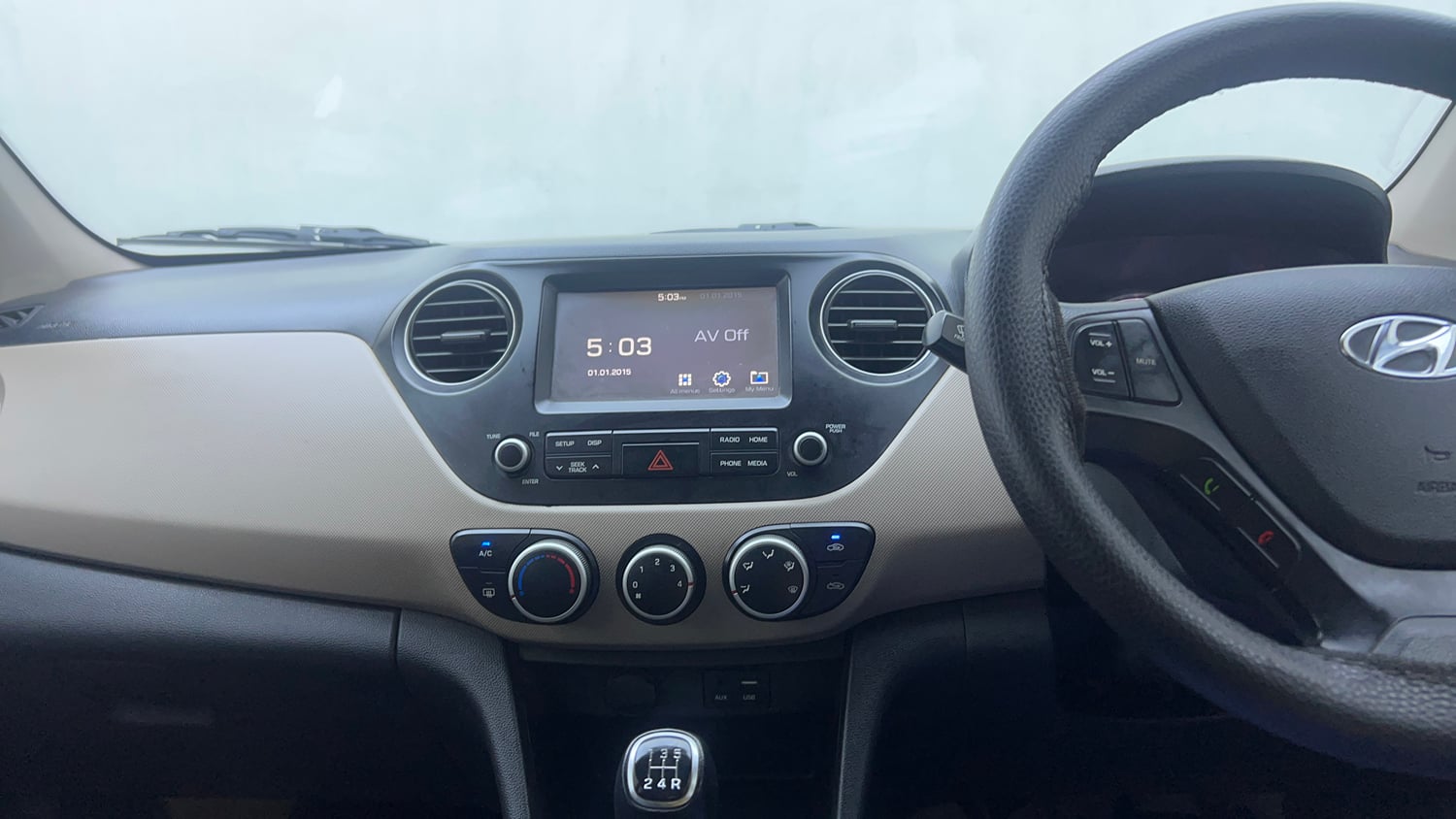 Used 2018 Hyundai Grand i10 Sportz 1.2 Kappa VTVT Petrol Manual interior MUSIC SYSTEM & AC CONTROL VIEW