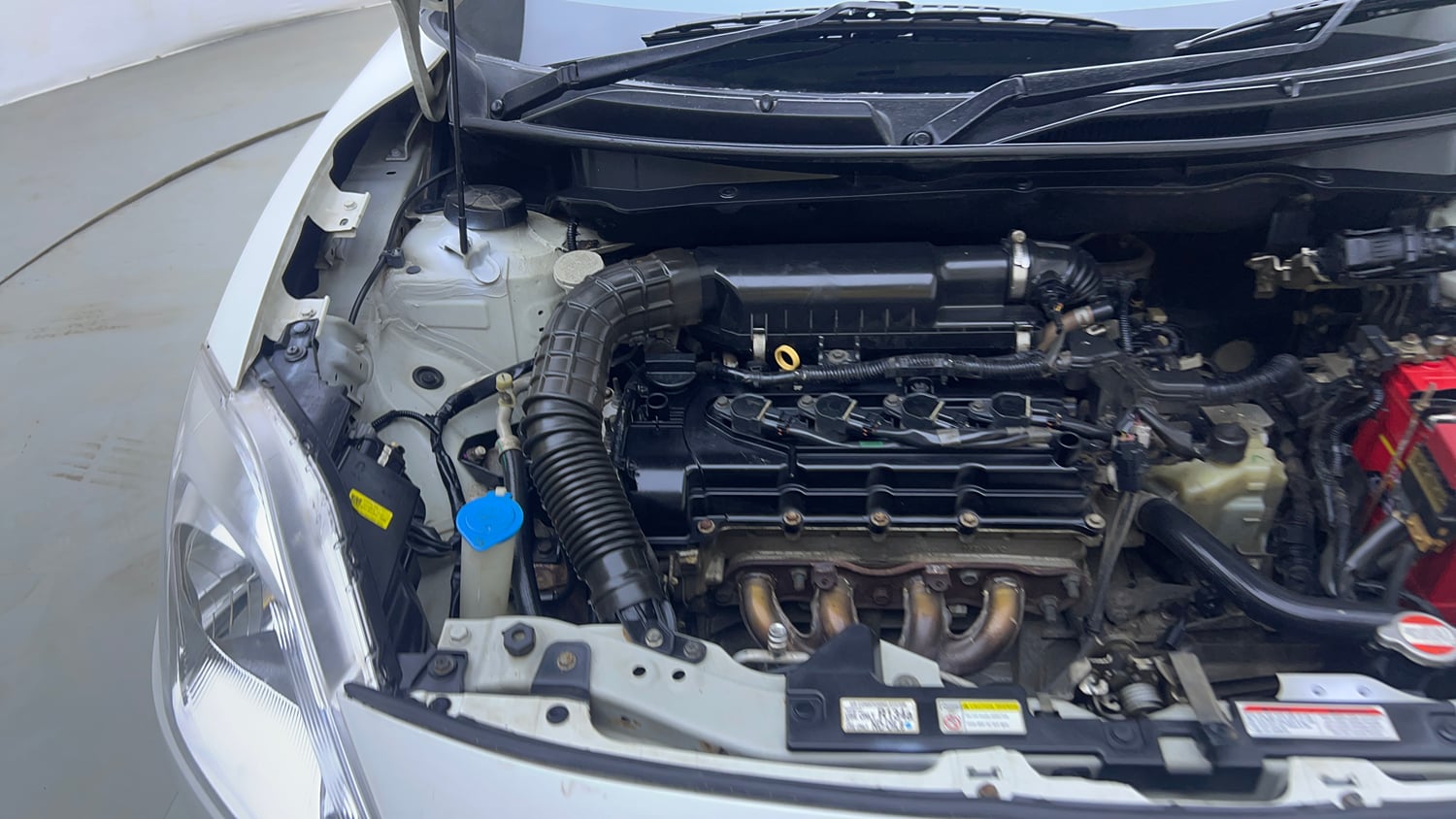 Used 2018 Maruti Suzuki Swift ZXi AMT Petrol Automatic engine ENGINE RIGHT SIDE VIEW