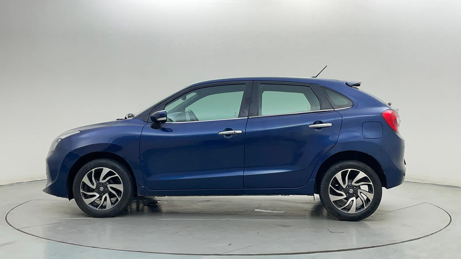 Used 2019 Maruti Suzuki Baleno Alpha Automatic Petrol Automatic exterior LEFT SIDE VIEW