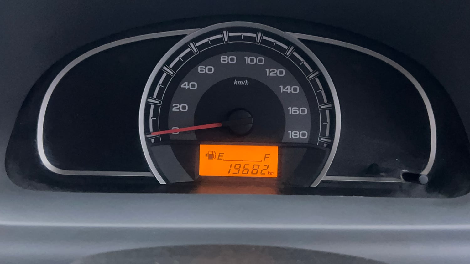 Used 2016 Maruti Suzuki Alto 800 Lxi Petrol Manual interior CLUSTERMETER VIEW